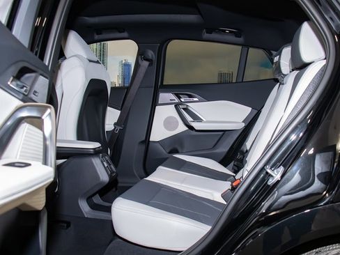 New 2026 BMW X2 xDrive28i image 22