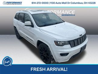 Used 2018 Jeep Grand Cherokee Altitude video 1