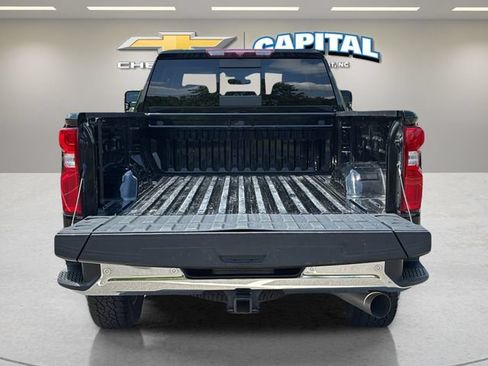 Used 2022 Chevrolet Silverado 2500 LTZ w/ LTZ Plus Package AWD/4WD image 32