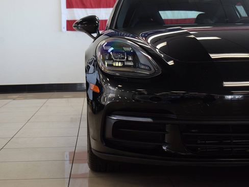 Used 2018 Porsche Panamera 4 AWD/4WD image 16