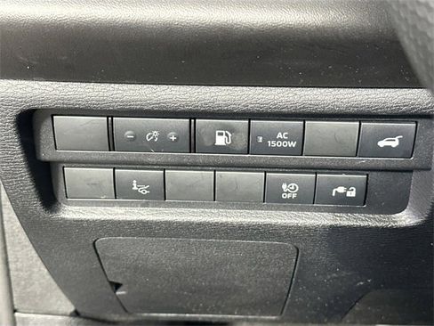 Used 2024 Mitsubishi Outlander SEL image 24