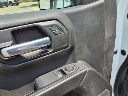 Used 2022 Chevrolet Silverado 1500 W/T w/ WT Fleet Convenience Package RWD image 18