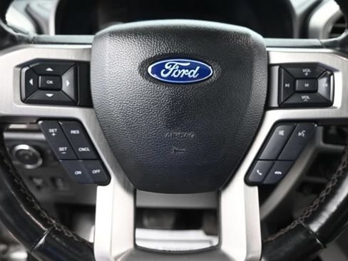 Used 2018 Ford F150 Platinum w/ Max Trailer Tow Package AWD/4WD image 21