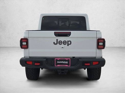 New 2026 Jeep Gladiator Rubicon w/ Steel Power Dome Hood Package AWD/4WD image 8