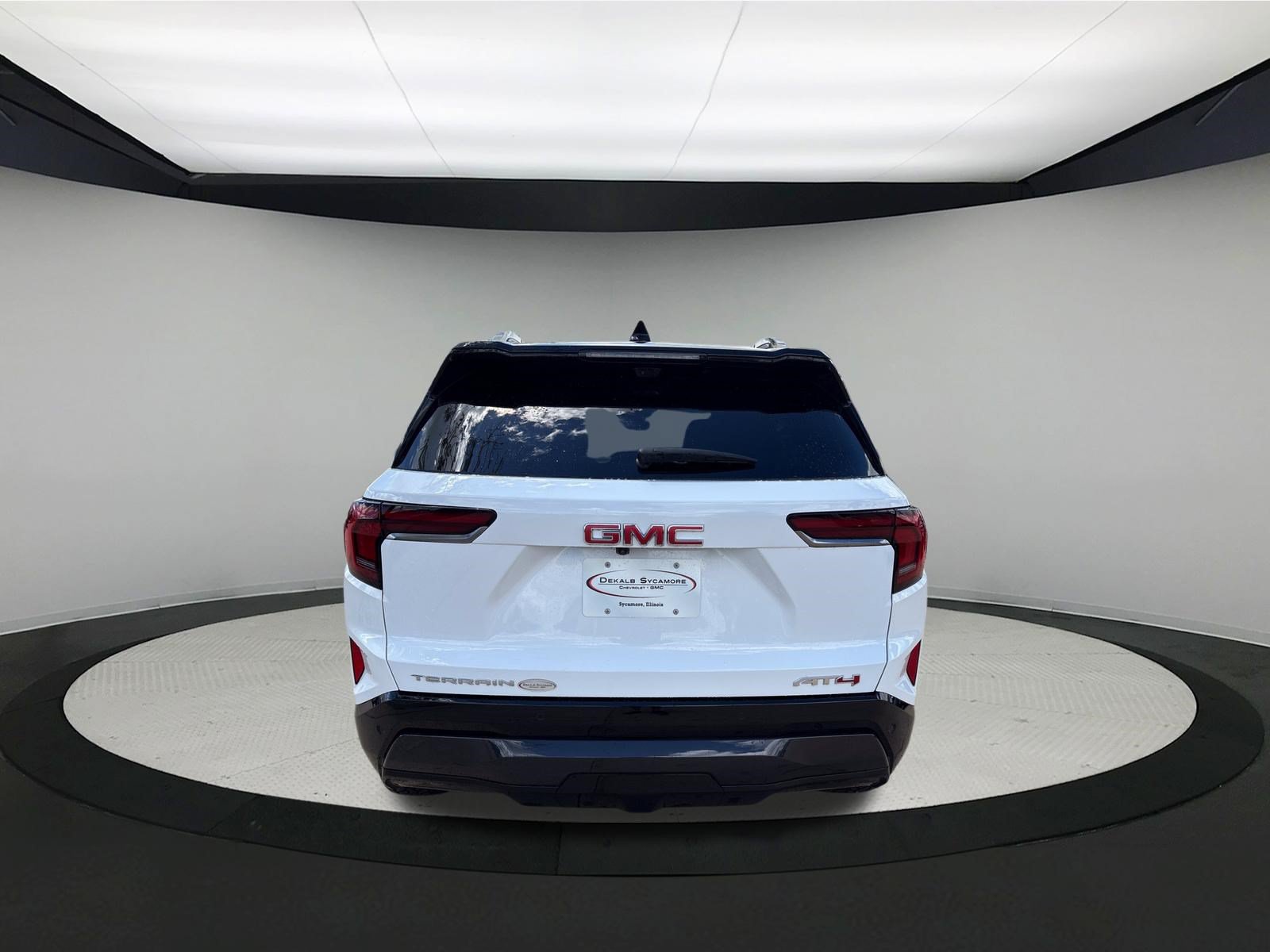 New 2026 GMC Terrain AT4 w/ Convenience Package III AWD/4WD image 4