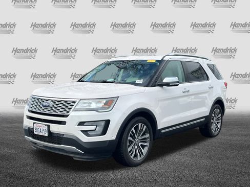 Used 2017 Ford Explorer Platinum image 5