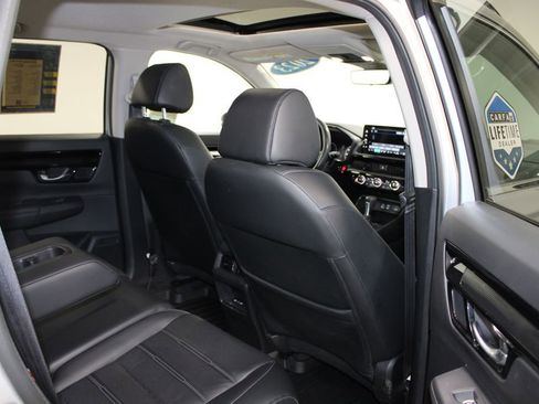 Used 2023 Honda CR-V EX-L image 32