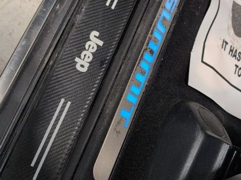 Used 2021 Jeep Grand Cherokee Summit image 14