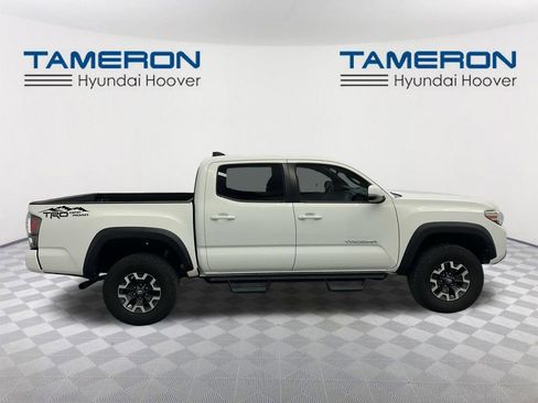 Used 2020 Toyota Tacoma TRD Off-Road w/ TRD Premium Off Road Package AWD/4WD image 6