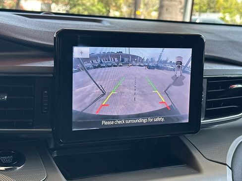 Certified 2023 Ford Explorer XLT w/ Equipment Group 202A RWD image 24