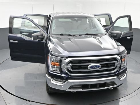 Used 2021 Ford F150 XLT w/ Equipment Group 302A High AWD/4WD image 38