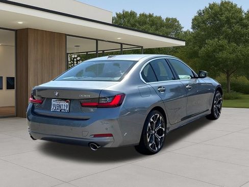 Used 2026 BMW 330i Sedan w/ Premium Package RWD image 8