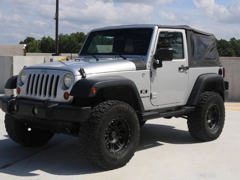 Used 2008 Jeep Wrangler X AWD/4WD image 26
