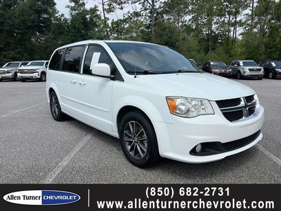 Used 2017 Dodge Grand Caravan SXT w/ Driver Convenience Group