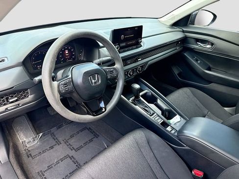 Used 2024 Honda Accord EX image 9