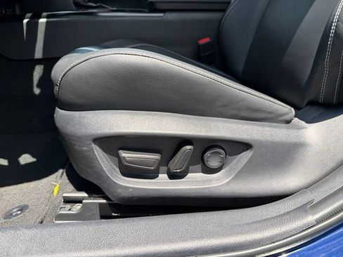 Used 2025 Toyota Camry SE FWD image 10