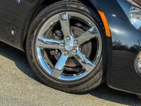 Used 2009 Pontiac Solstice GXP w/ Premium Package RWD image 31