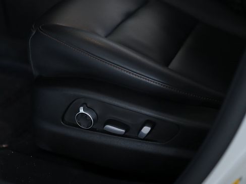 Used 2023 Cadillac XT4 Sport image 20