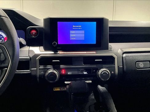 Used 2025 Toyota 4Runner TRD Off-Road image 8