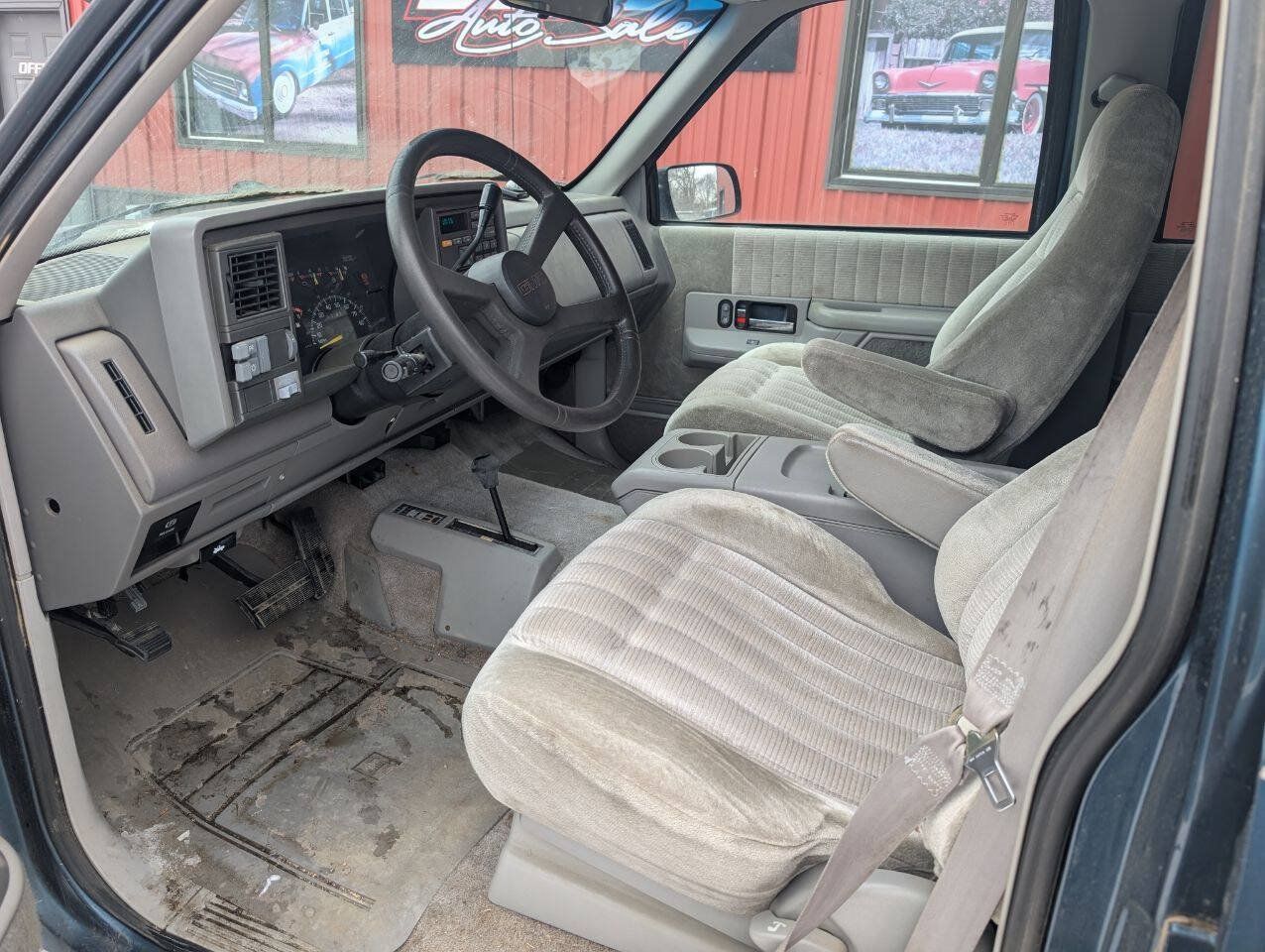 Used 1994 GMC Suburban 2500 AWD/4WD image 11