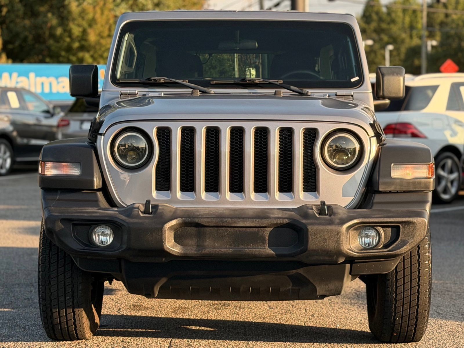 Used 2018 Jeep Wrangler Unlimited Sport AWD/4WD image 8