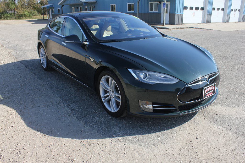 Used 2013 Tesla Model S RWD image 3