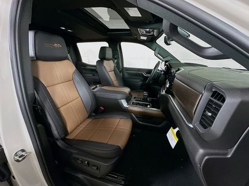 New 2026 Chevrolet Silverado 1500 High Country AWD/4WD image 32