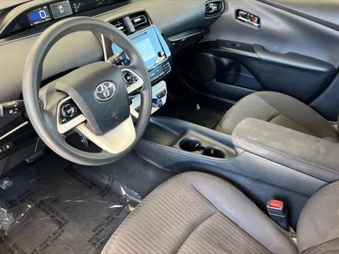 Certified 2017 Toyota Prius Two w/ Prius Two Safety Plus Package FWD image 11
