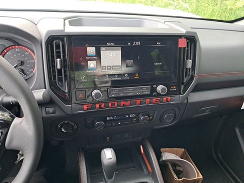 New 2025 Nissan Frontier PRO-4X image 18