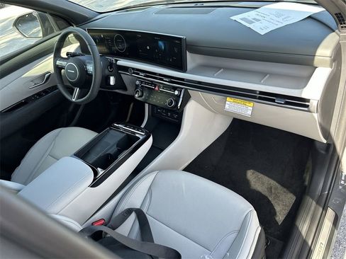 New 2026 Hyundai Tucson Limited image 19