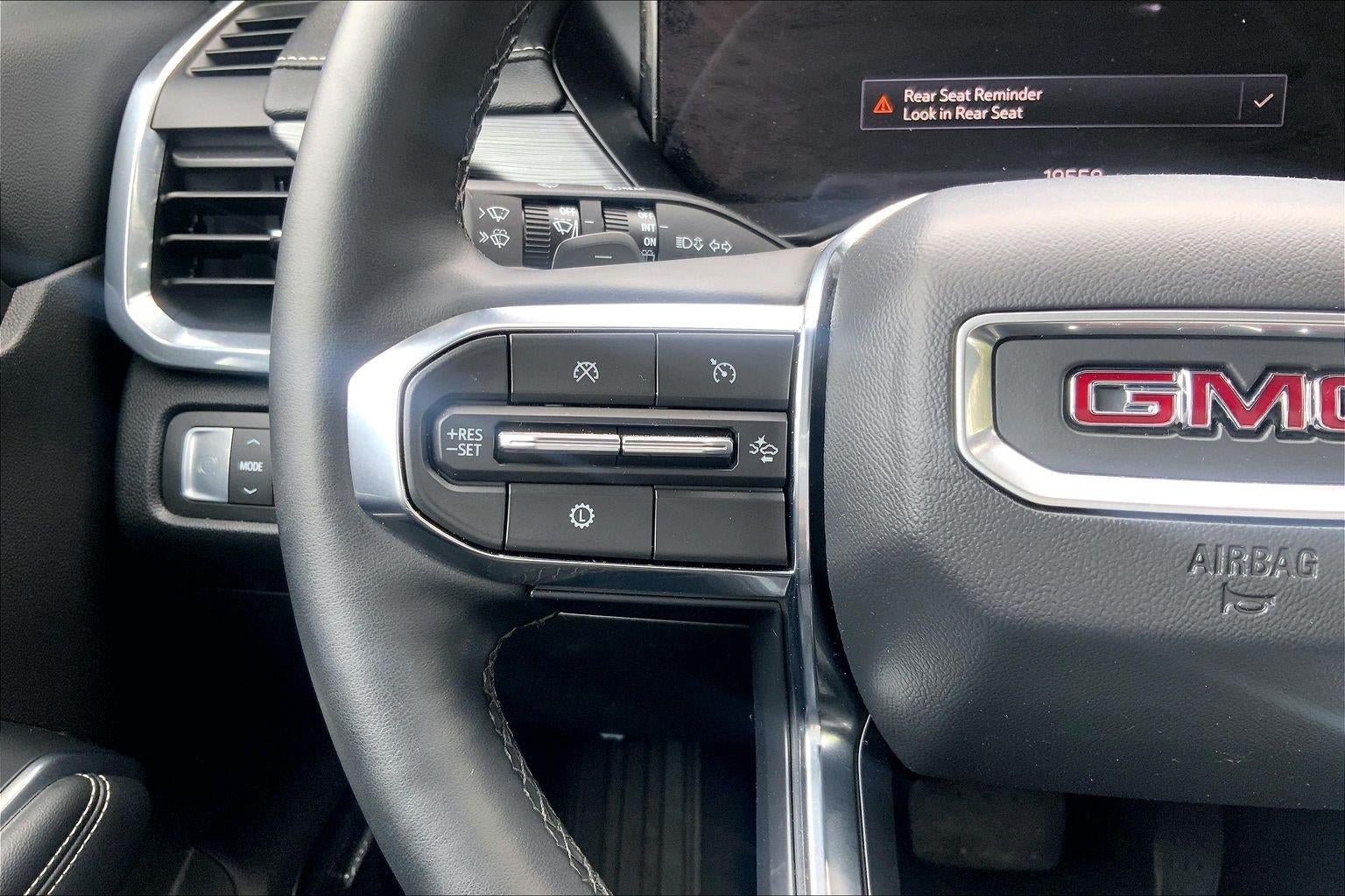 Used 2025 GMC Acadia Elevation FWD image 19
