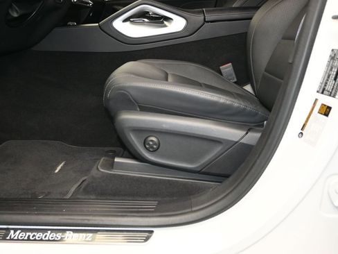 Used 2020 Mercedes-Benz GLE 350 4MATIC image 24