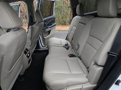 Used 2022 Honda Pilot EX-L image 22