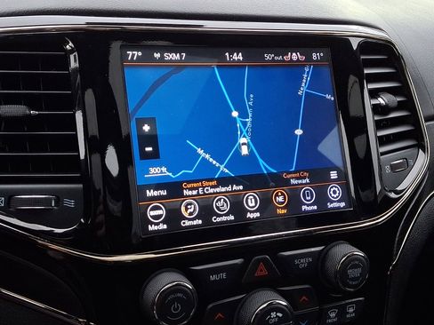 Used 2020 Jeep Grand Cherokee High Altitude image 17