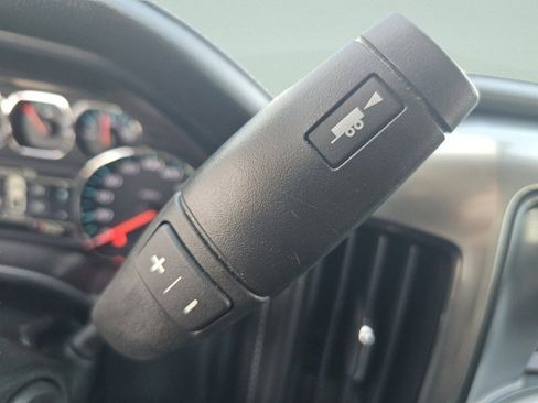 Used 2017 Chevrolet Silverado 1500 LTZ AWD/4WD image 33