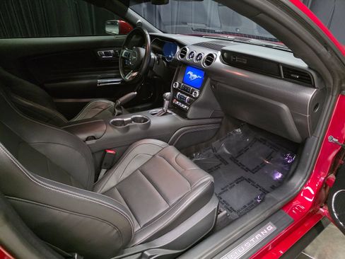 Used 2020 Ford Mustang GT Premium w/ GT Performance Package RWD image 34