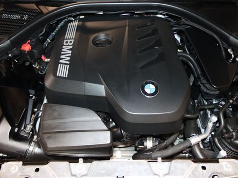 Used 2026 BMW 330i xDrive Sedan AWD/4WD image 13