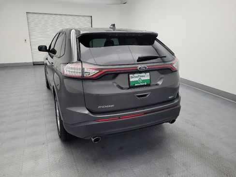 Used 2017 Ford Edge SE w/ Cargo Accessory Package AWD/4WD image 6