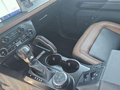 Certified 2024 Ford Bronco Outer Banks AWD/4WD image 24