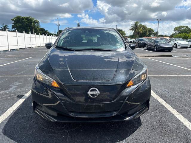 Used 2025 Nissan Leaf S FWD image 4