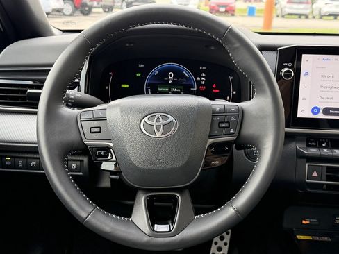 Used 2026 Toyota Camry SE w/ Multimedia Upgrade Package AWD/4WD image 12