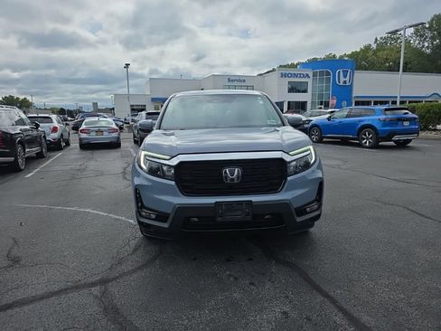 Used 2023 Honda Ridgeline RTL-E image 2