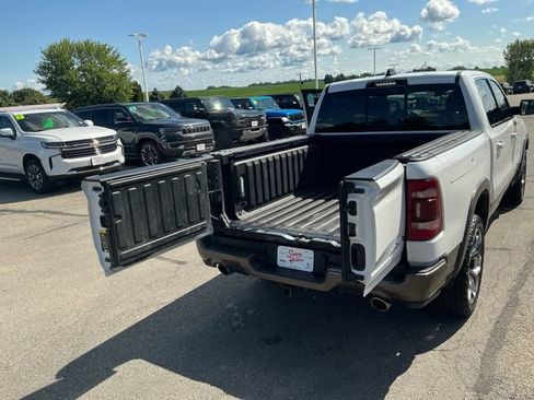 Used 2023 RAM 1500 Limited AWD/4WD image 13