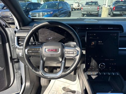 Used 2026 GMC Terrain Elevation FWD image 27