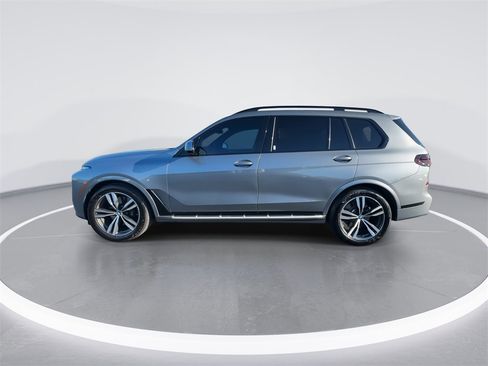 Used 2023 BMW X7 xDrive40i w/ M Sport Package image 5