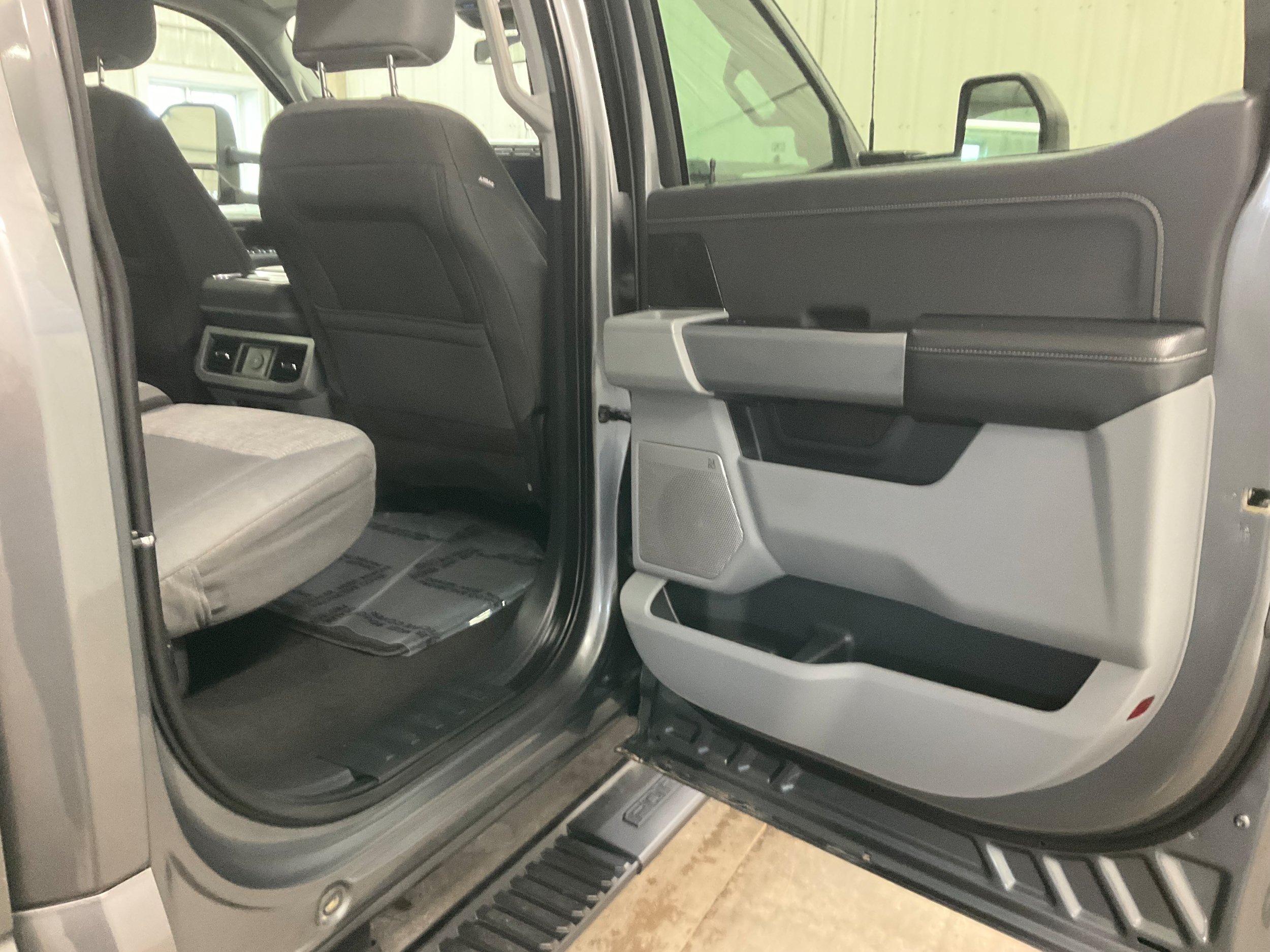 Used 2024 Ford F250 XLT w/ XLT Premium Package AWD/4WD image 22