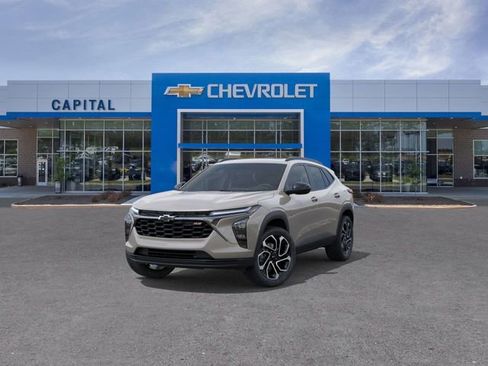 New 2026 Chevrolet Trax RS w/ Sunroof Package image 8