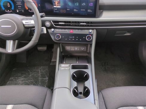 New 2026 Hyundai Sonata SEL image 18