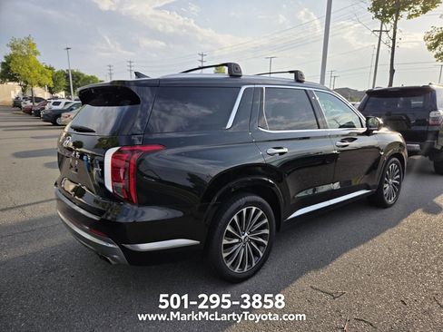 Used 2023 Hyundai Palisade Calligraphy AWD/4WD image 3