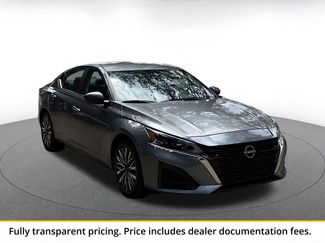 Used 2024 Nissan Altima 2.5 SV FWD video 1